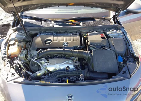 2019 Mercedes-Benz A 220 4Matic z USA, uszkodzony, nr VIN WDD3G4FB9KW022660